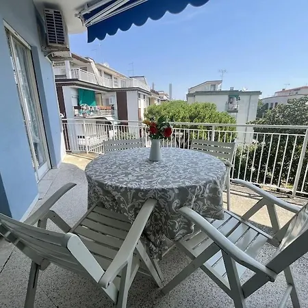 Appartament Acacie Apartment *